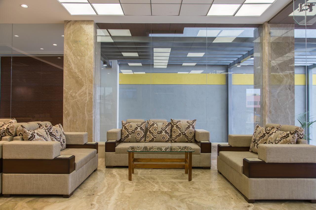 Hotel Hills Tirupattur Tiruppatur Luaran gambar